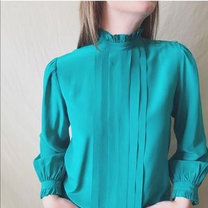 🥳 Vintage Silk Blouse with Ruffle Collar